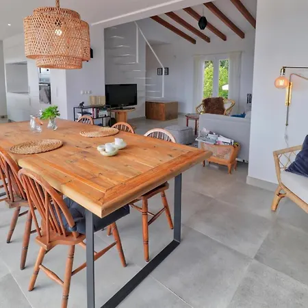 Villa, Private Pool And Great Views フエンヒロラ