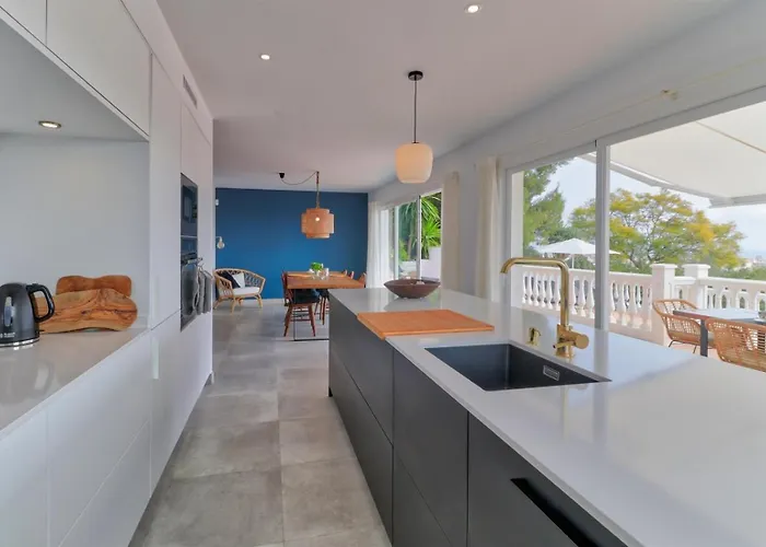 Villa, Private Pool And Great Views