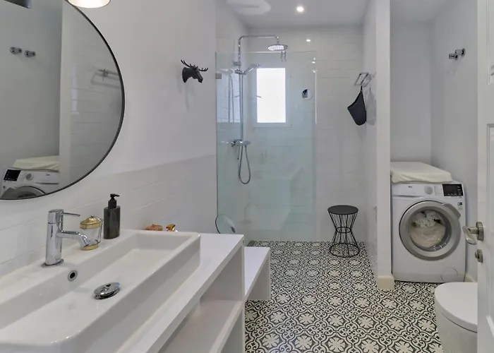 Villa, Private Pool And Great Views Вілла *