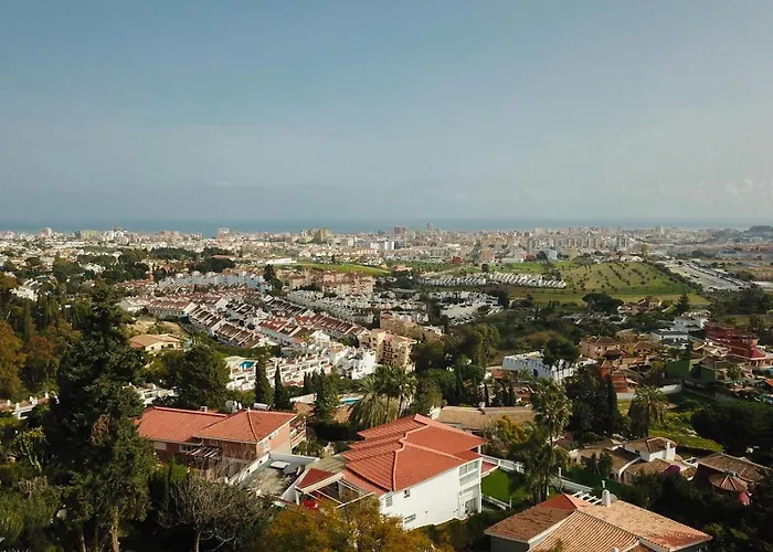 Villa, Private Pool And Great Views 别墅 *